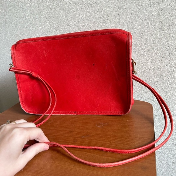 Genuine Leather Red Crossbody Vintage Basic Bag Made in Hong Kong Women’s Travel - Picture 7 of 16